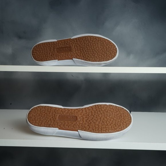 #16 Ralph Lauren - Jolie Ne Women’s White Shoes | Size 7B - Picture 3 of 9